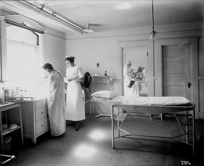 inside the burnett sanitorium 1918